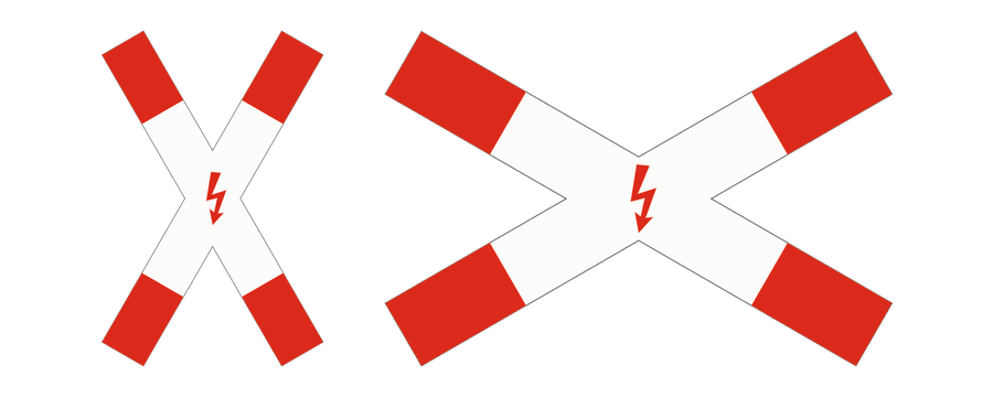 Andreaskreuze mit rotem Blitzpfeil in der Mitte: links stehend, rechts liegend
