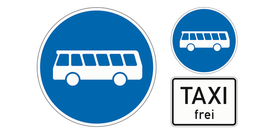 Links das blaue runde Schild Bussonderfahrstreifen. Rechts dasselbe Schild mit Taxi frei darunter.