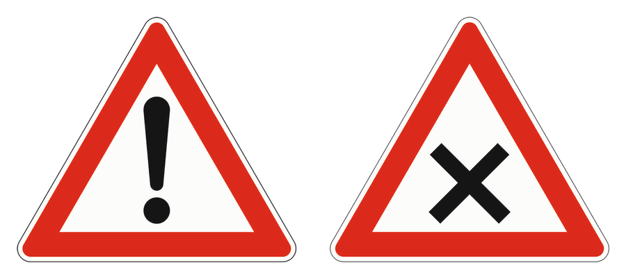 Zwei Dreiecke mit rotem Rand: links ein Ausrufezeichen, rechts ein schwarzes Kreuz
